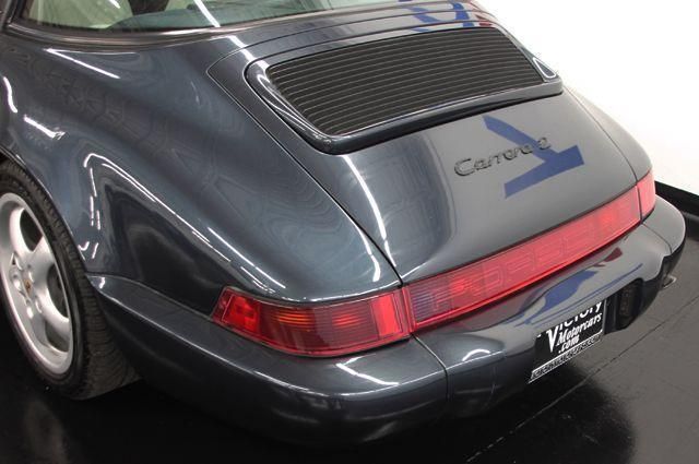 1990 Porsche 911 Carrera 2 Targa